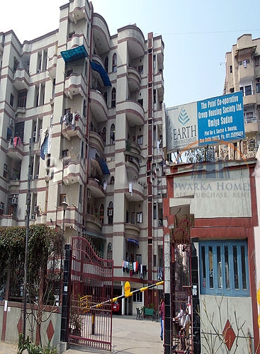 4 bhk flat for sale in Earth Umiya Sadan Apartment